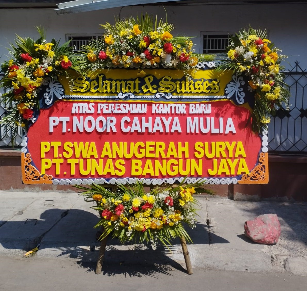 toko-bunga-papan-cirebon