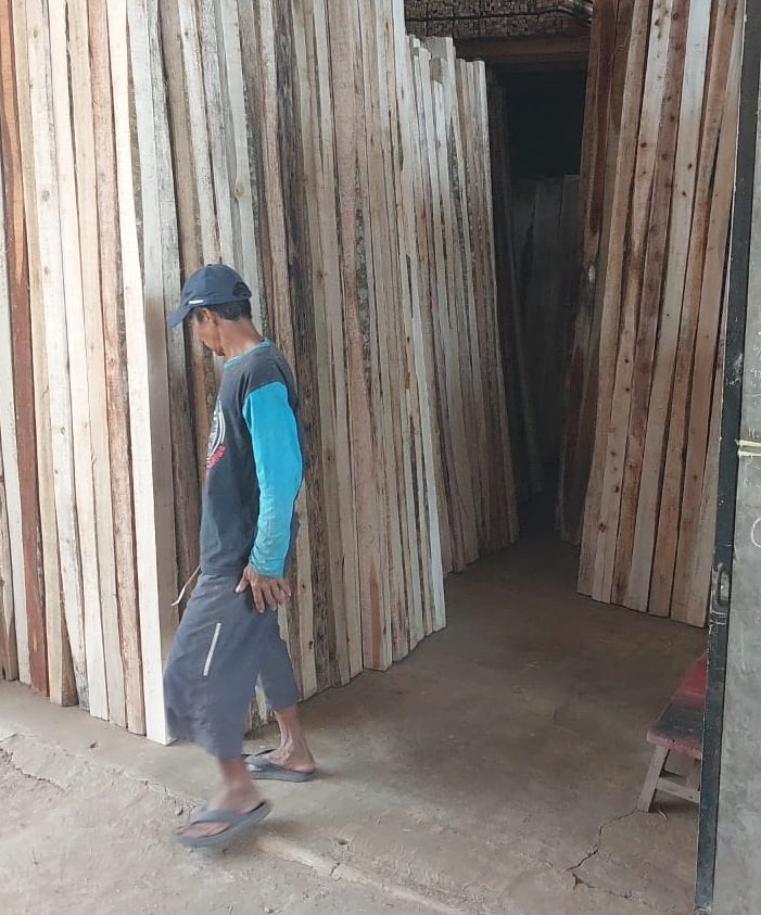 kayu-murah-bahan-bangunan-bandung