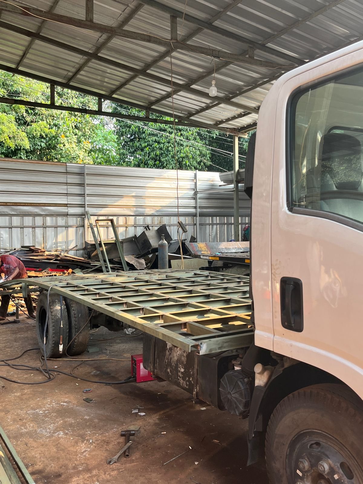 bengkel-karoseri-bak-towing-murah-bekasi