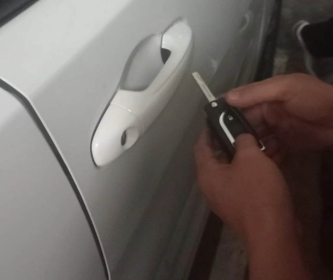 ahli-kunci-cimanggis-depok-panggilan-24-jam