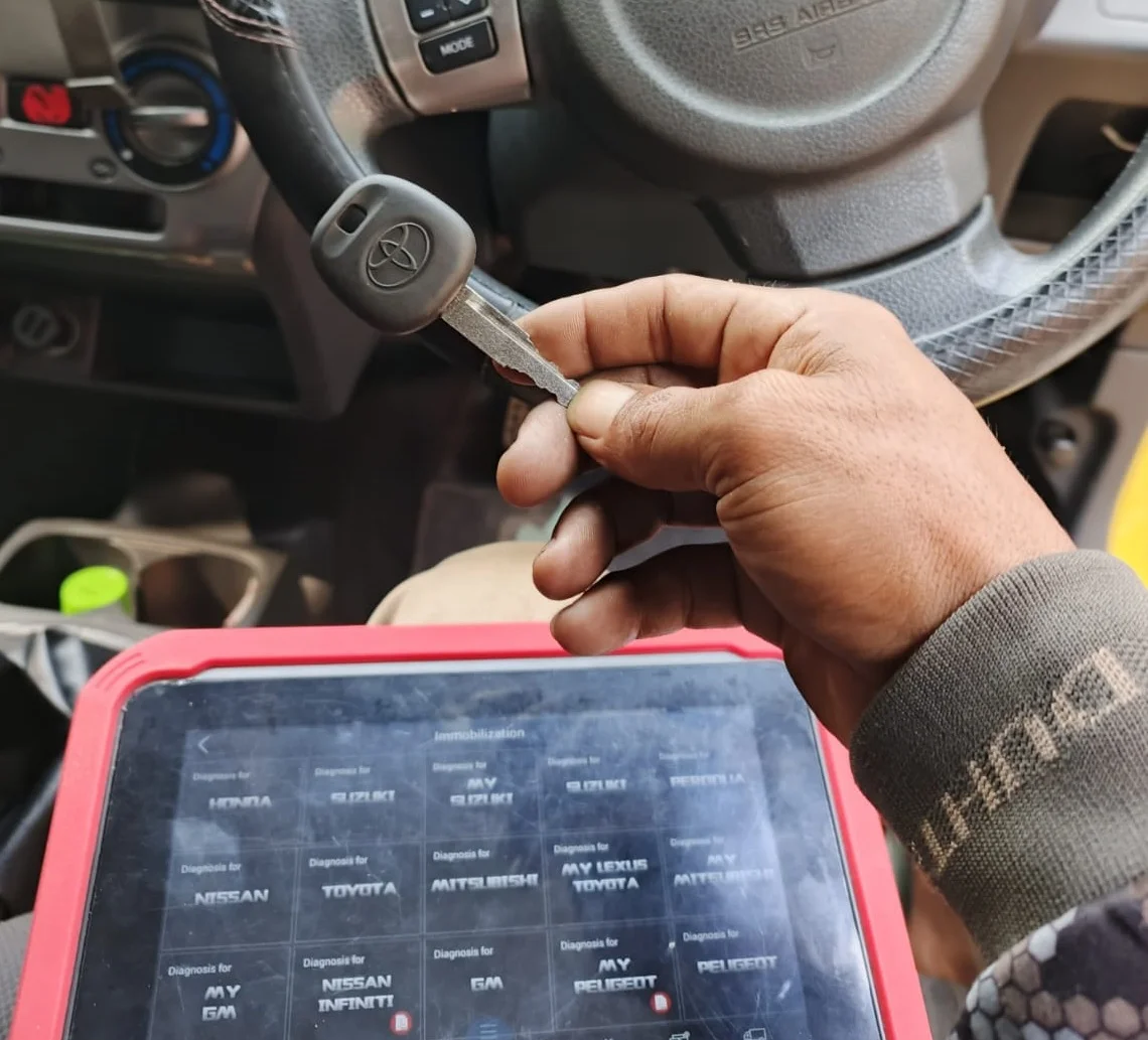 ahli-kunci-cimanggis-depok-panggilan-24-jam