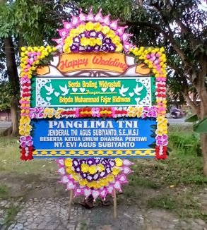 toko-karangan-bunga-terdekat-purworejo-24jam