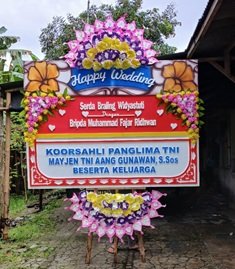 toko-karangan-bunga-terdekat-purworejo-24jam