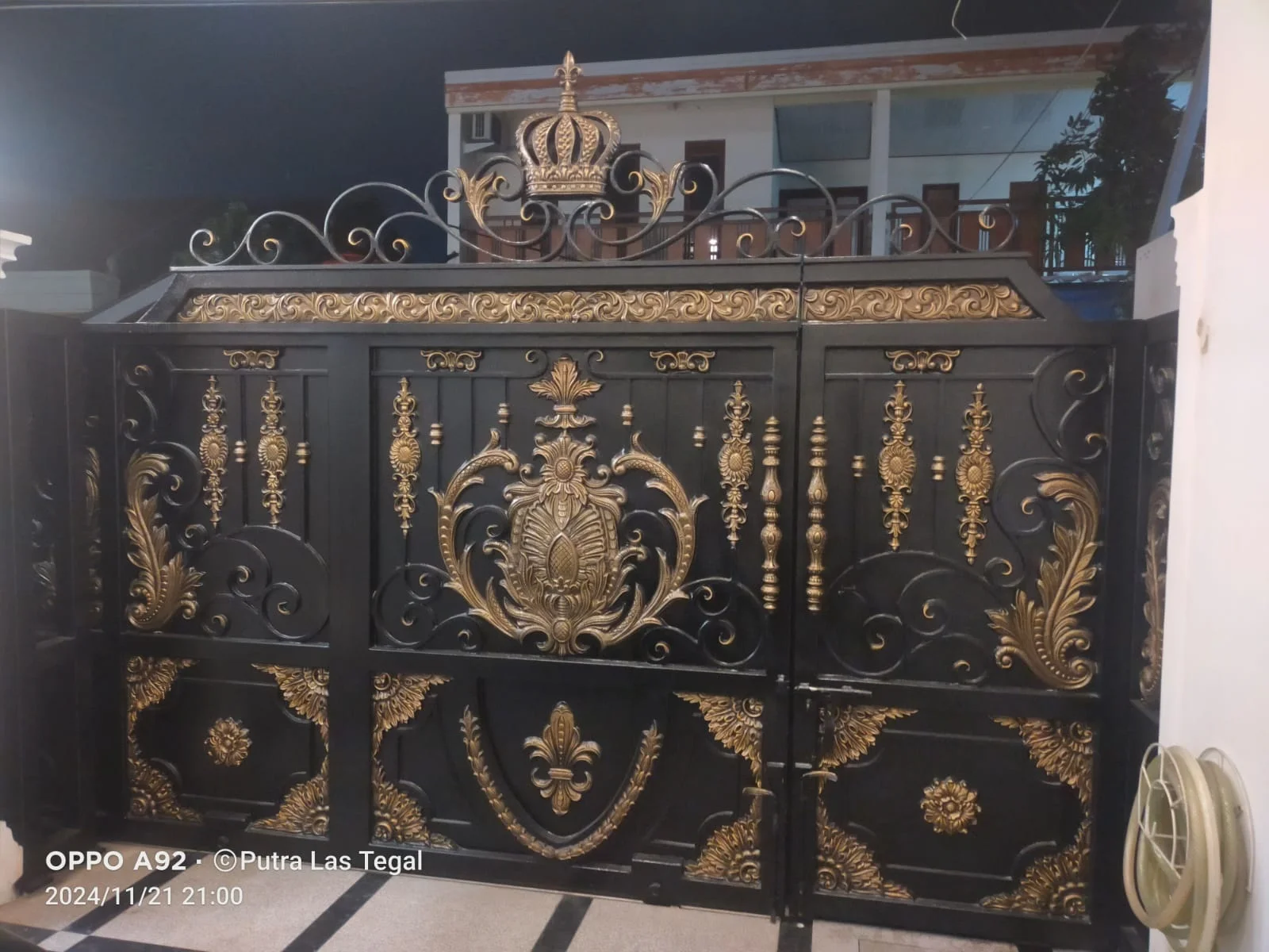 BENGKEL LAS MURAH JAKARTA 08976120111 - Putra Las | Tukang Las | Bengkel Las Terdekat