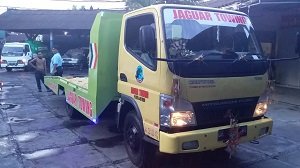 TOWING LOMBOK