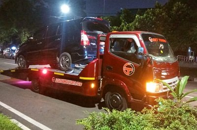 Towing Mobil Mampang Prapatan