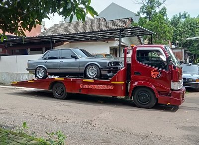 Towing Mobil Pasar Minggu