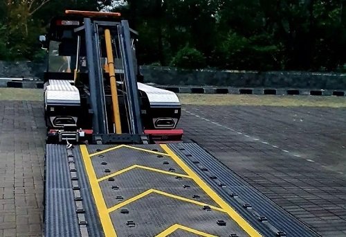 TOWING MOBIL JAKARTA BARAT