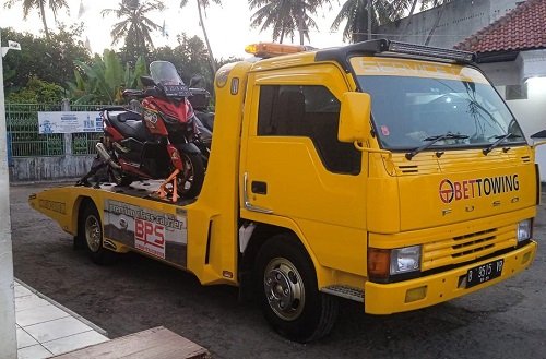 TOWING MOBIL JAKARTA SELATAN