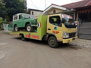 TOWING MOBIL SEMARANG