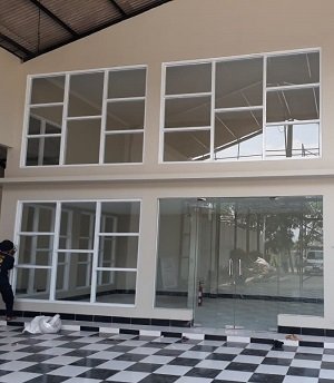 Etalase Aluminium Bandung